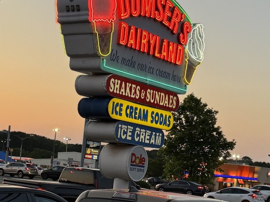 Dumser's Dairyland West OC