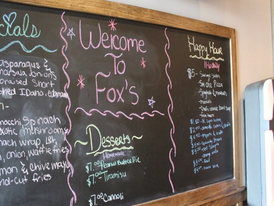 Fox's Pizza (Carryout & Delivery)