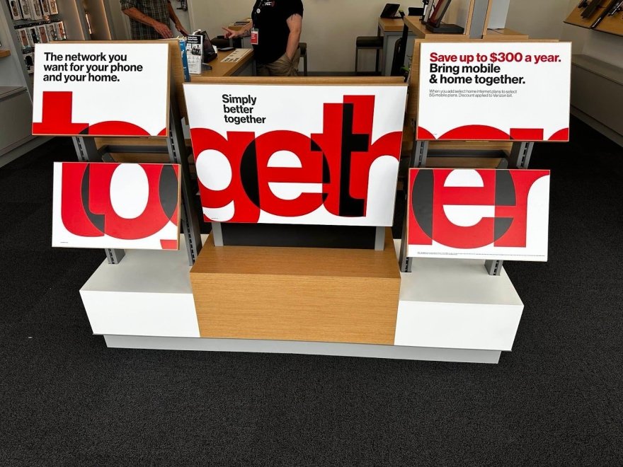 Verizon Authorized Retailer - TCC