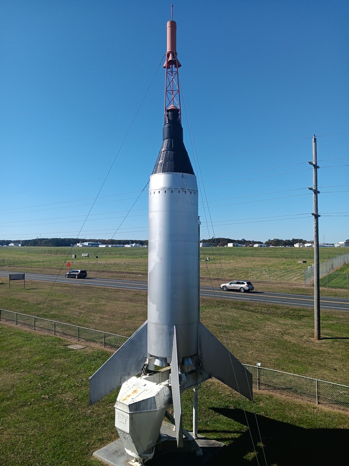 トップス BreatH ''SPACE SHIP VNST'' Amazon.com: Suplanet Space Station Spaceship Building Block Set