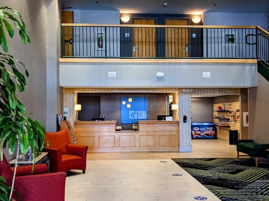 Holiday Inn Express & Suites Ocean City - Northside, an IHG Hotel