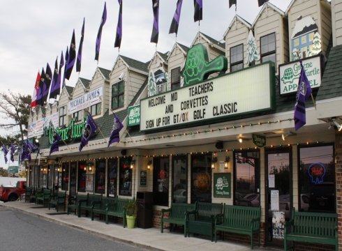 Greene Turtle Apparel Shop on 116th