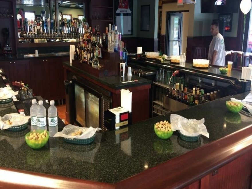 The Greene Turtle Sports Bar & Grille