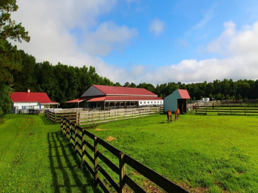 Holly Ridge Farm Equestrian Center