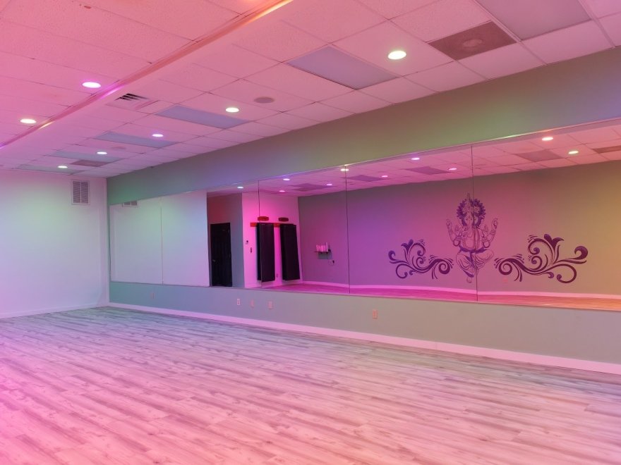 Yogavibez Edgewater