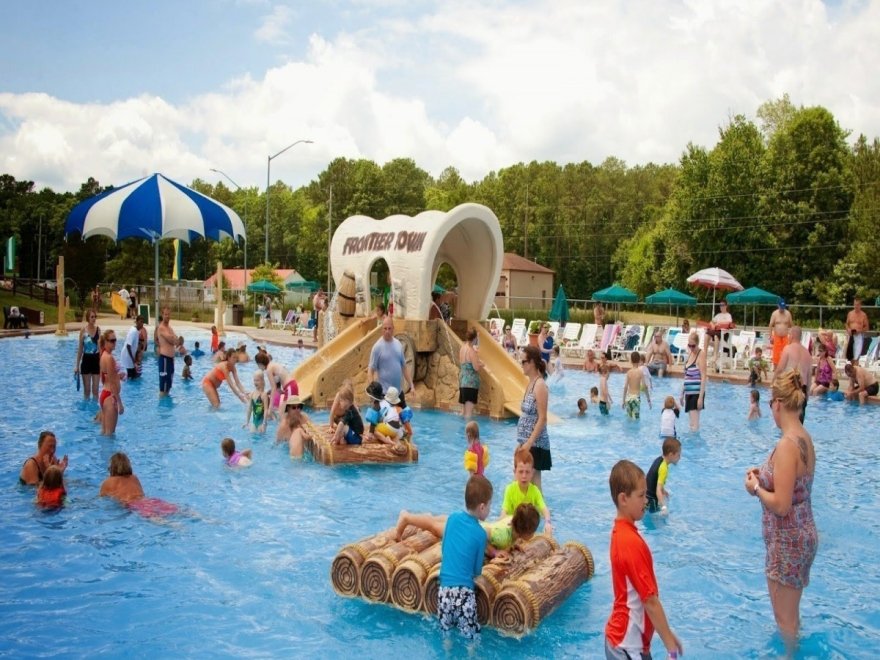 Sun Outdoors Frontier Town Water Park