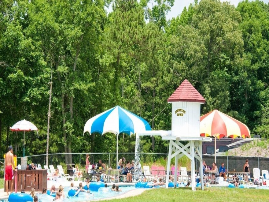 Sun Outdoors Frontier Town Water Park