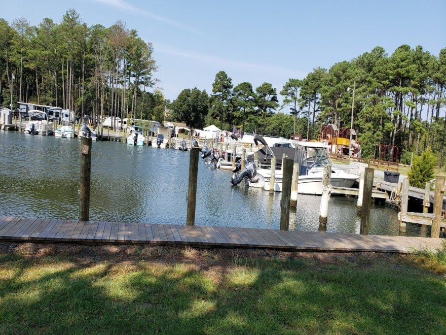 Sun Outdoors Frontier Town Water Park