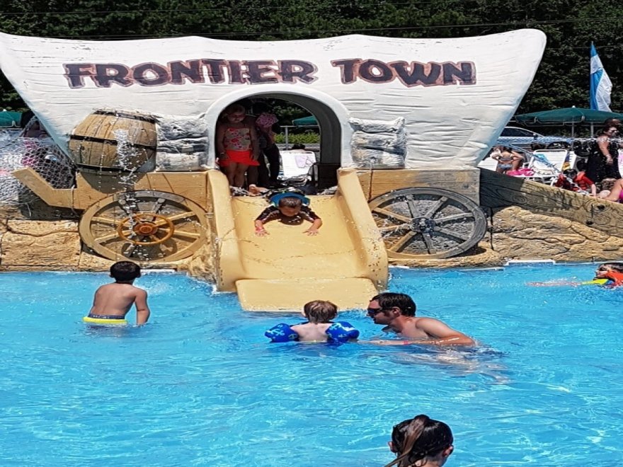 Sun Outdoors Frontier Town Water Park