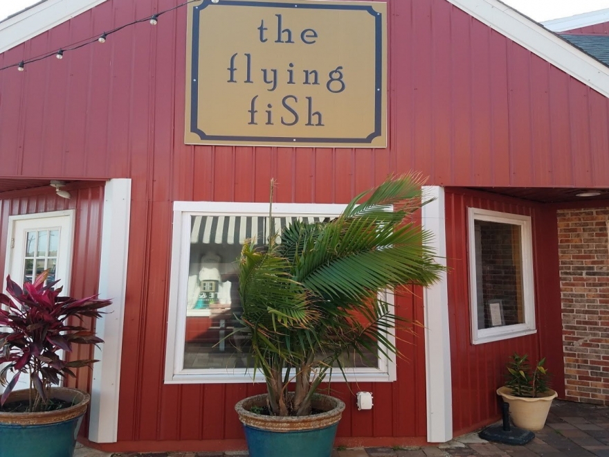 Flying Fish Cafe and Sushi Bar