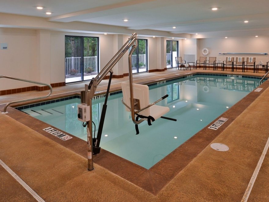 Holiday Inn Express & Suites West Ocean City