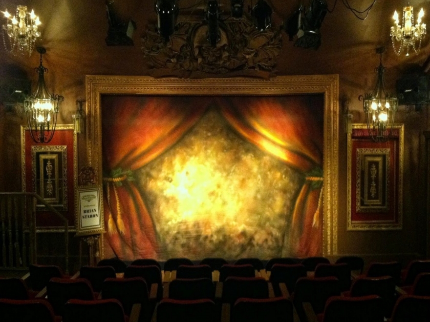 Dickens Parlour Theatre
