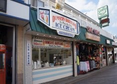 Dumser's Dairyland Original Boardwalk Location