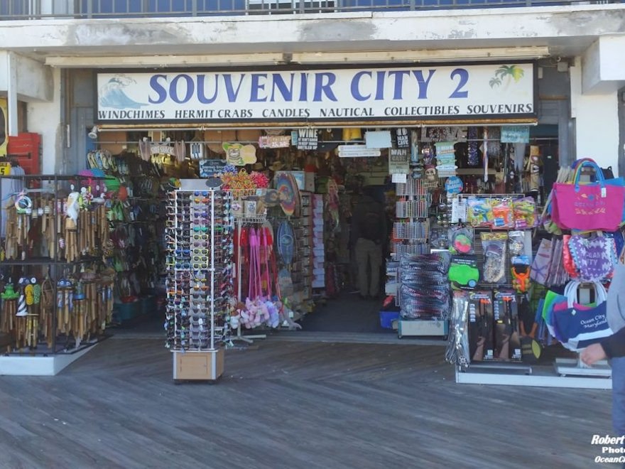 Souvenir City 2