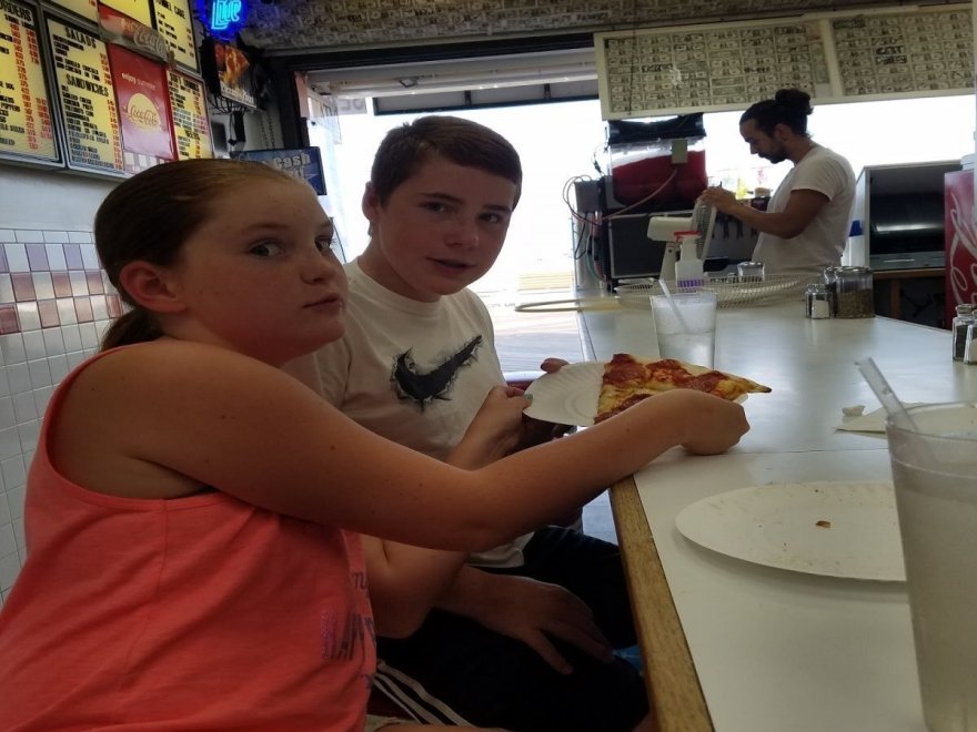 Piezano's Pizza