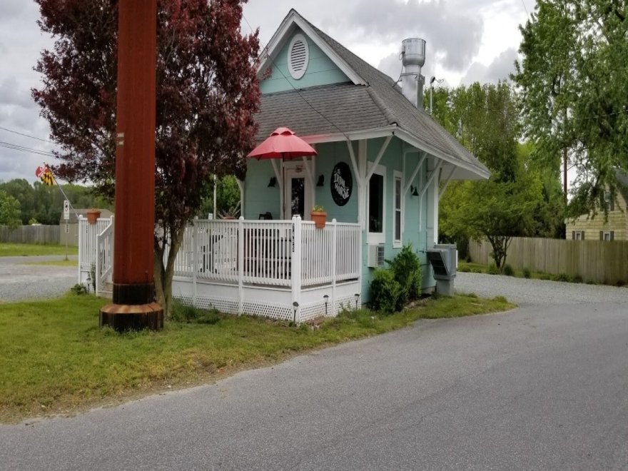 The Iron Horse Coffee House & Eatery