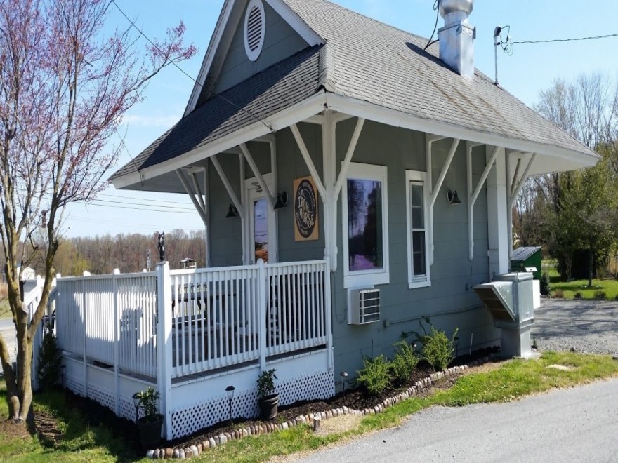 The Iron Horse Coffee House & Eatery