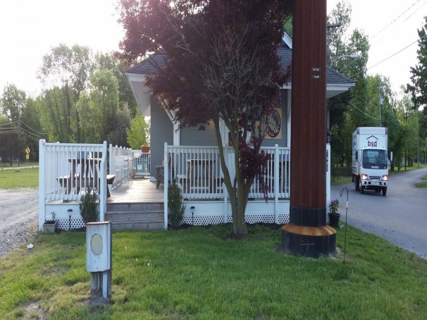 The Iron Horse Coffee House & Eatery