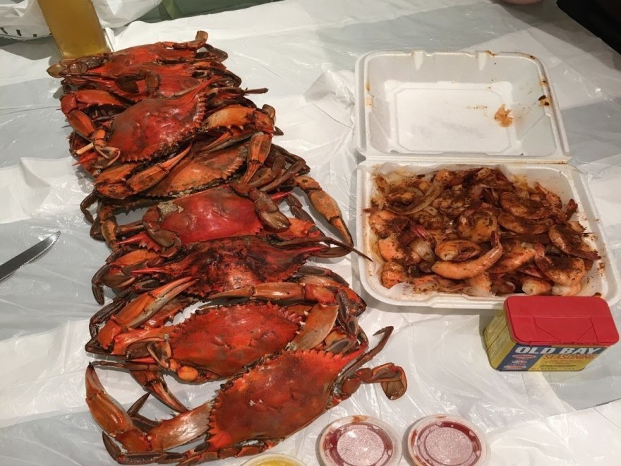 Victoria's Seafood & Crabs