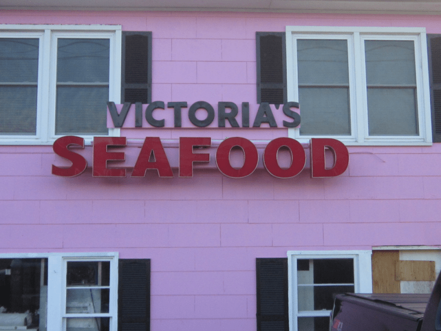 Victoria's Seafood & Crabs