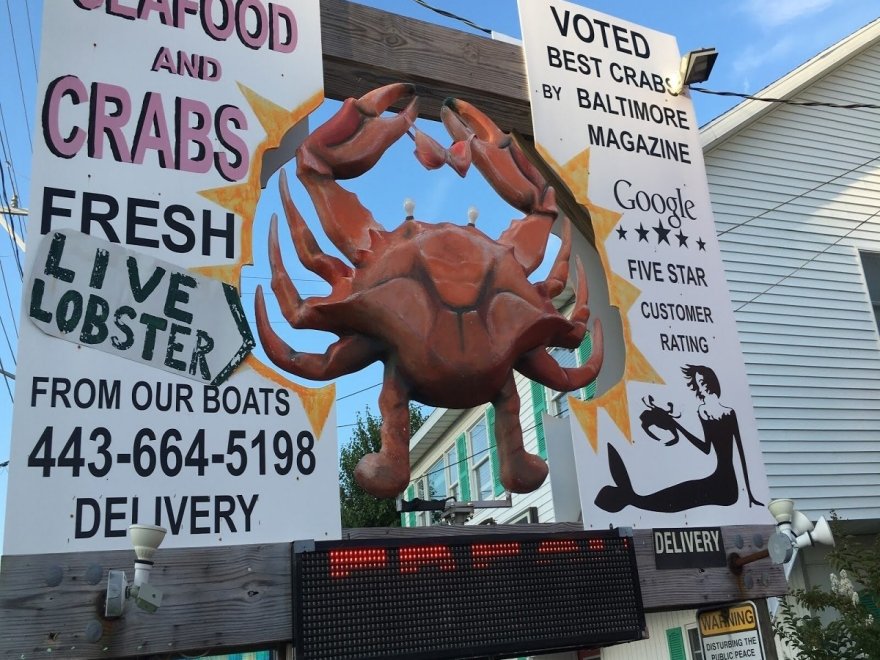 Victoria's Seafood & Crabs