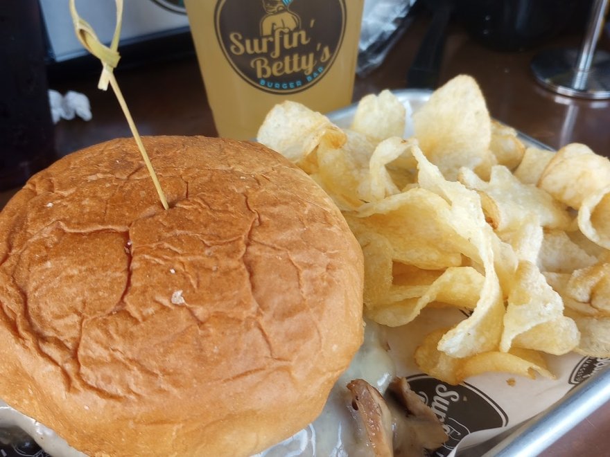 Surfin Betty’s Burger Bar