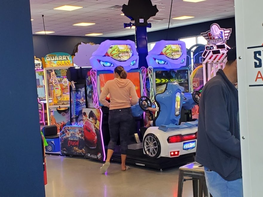 Surf's Up Arcade