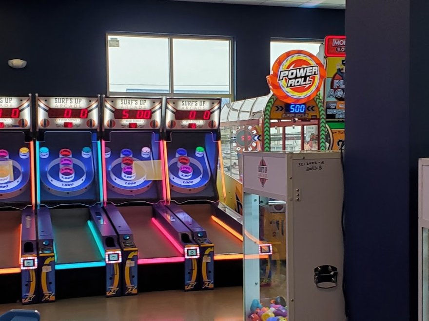 Surf's Up Arcade