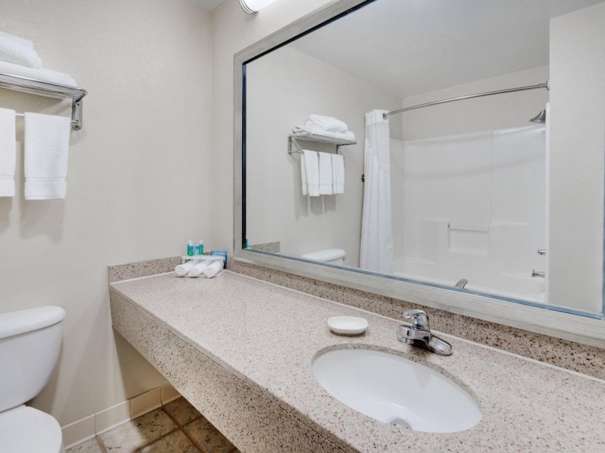 Best Western Plus Pocomoke City