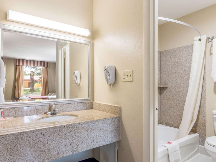 Econo Lodge Pocomoke City Hwy 13
