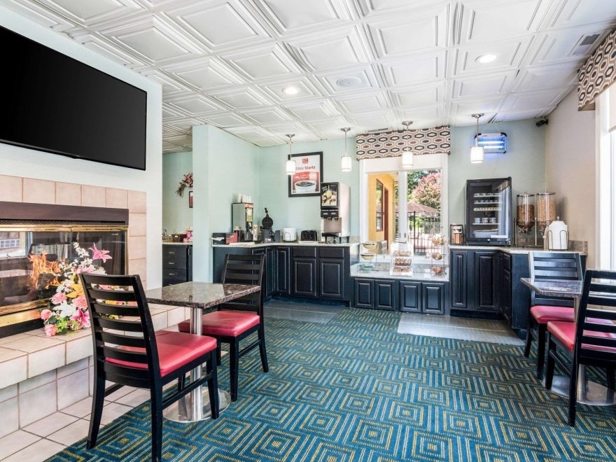 Econo Lodge Pocomoke City Hwy 13