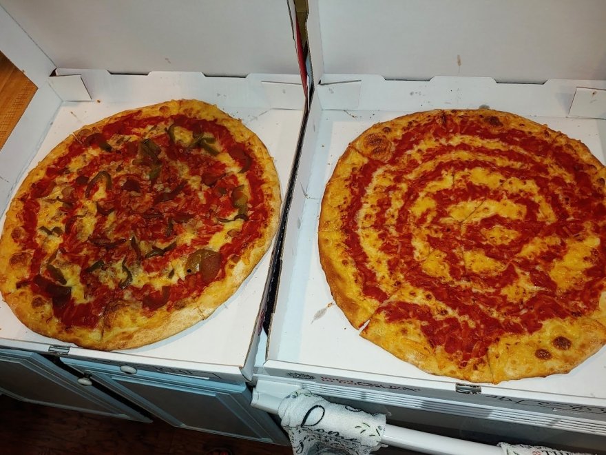 Grotto Pizza