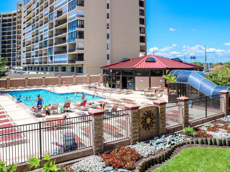 CENTURY 21 New Horizon