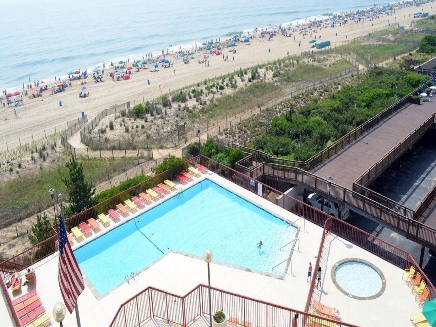 CENTURY 21 New Horizon