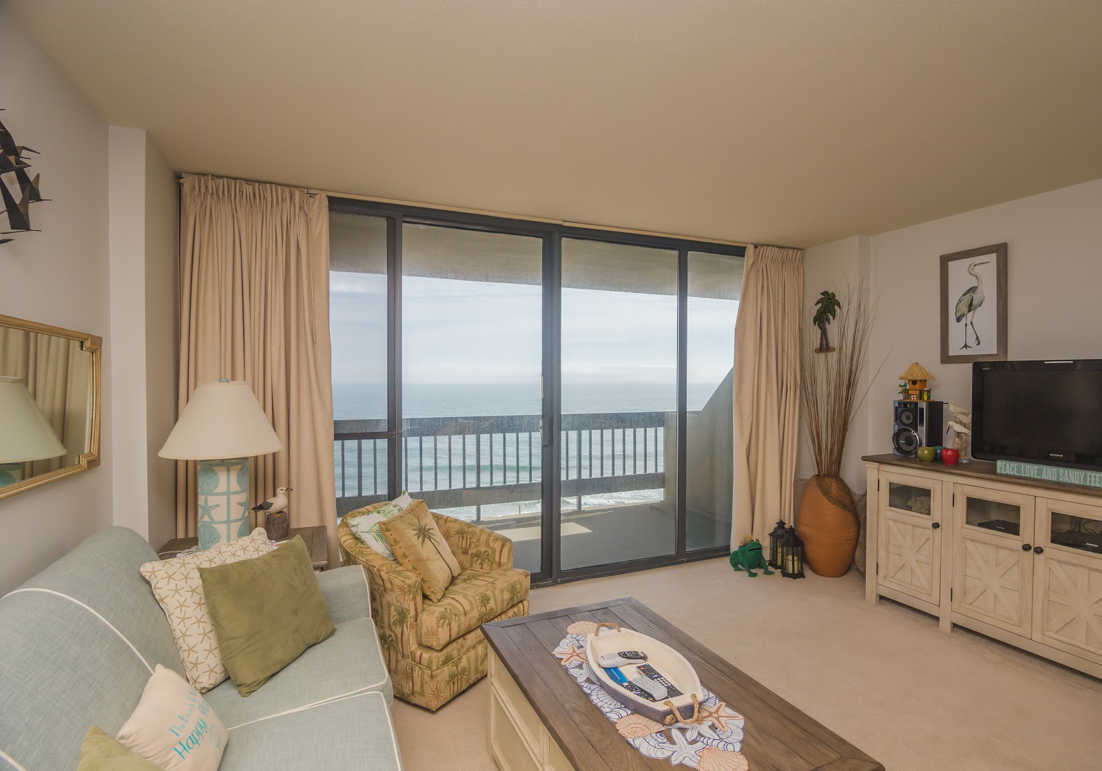 CENTURY 21 New Horizon