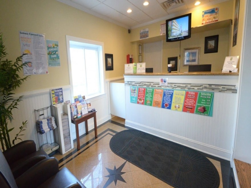 Coastal Palms Beach Hotel