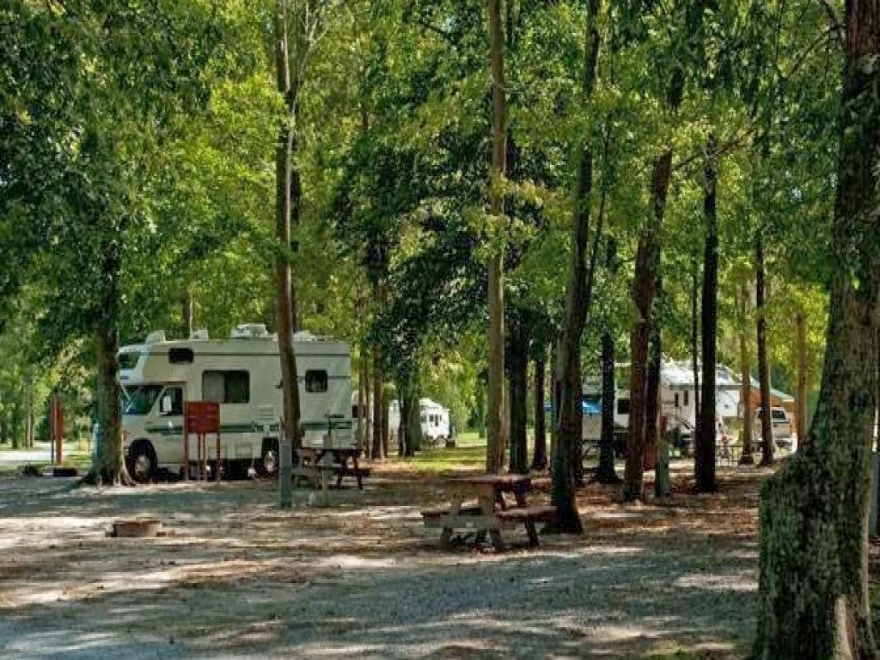 Fort Whaley RV Resort & Campground