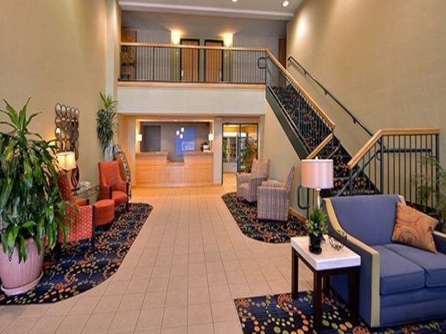 Holiday Inn Express & Suites Ocean City