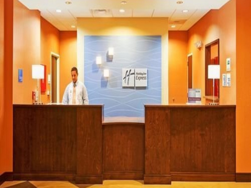 Holiday Inn Express & Suites West Ocean City, an IHG Hotel