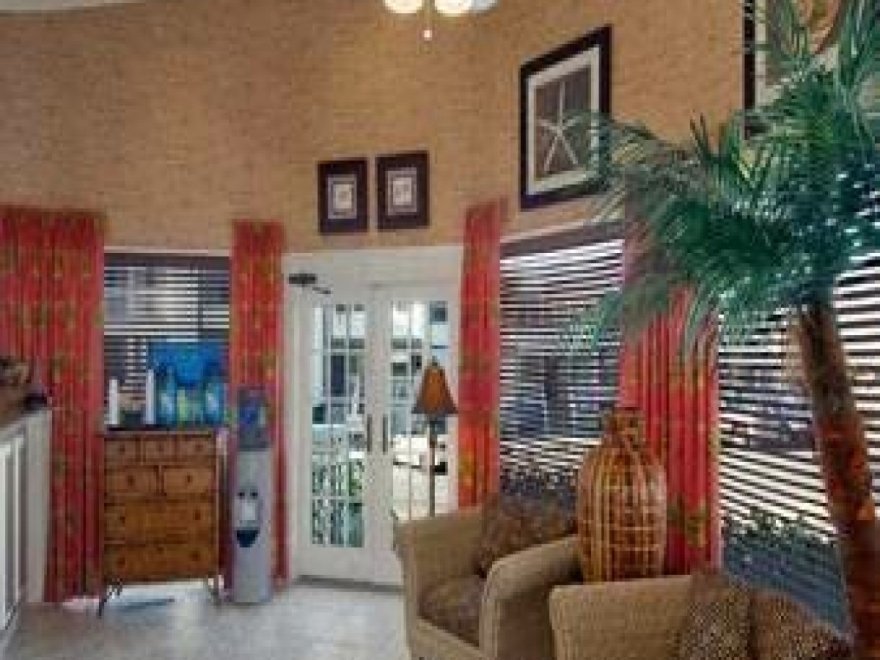 Howard Johnson by Wyndham Ocean City Oceanfront