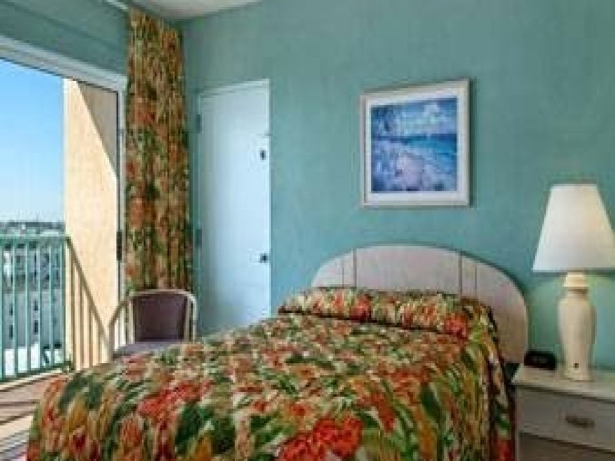 Howard Johnson by Wyndham Ocean City Oceanfront