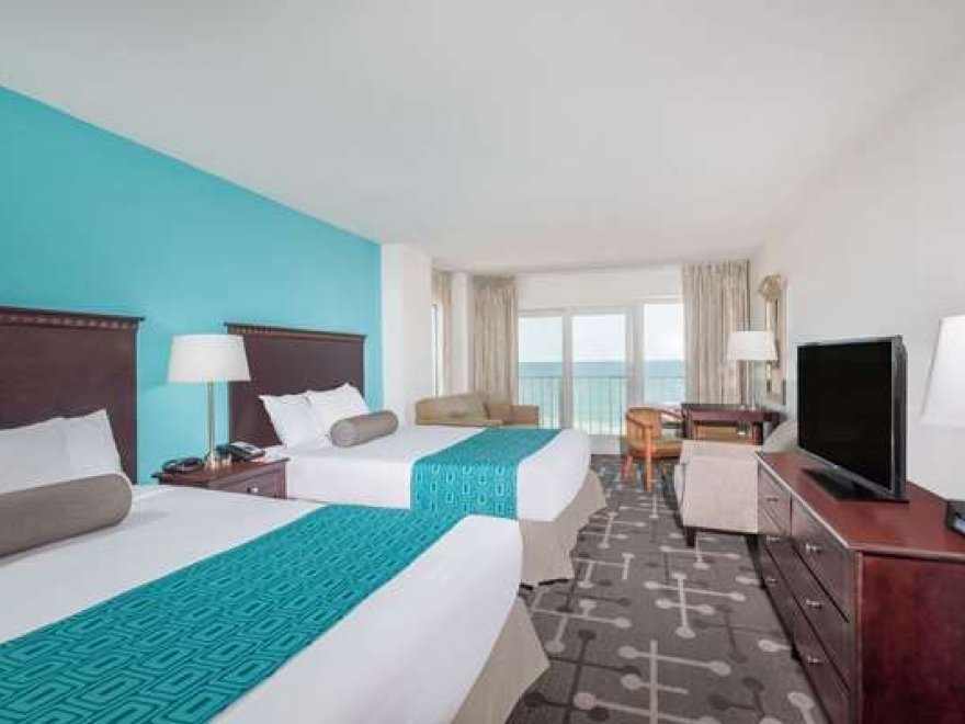 Howard Johnson by Wyndham Ocean City Oceanfront