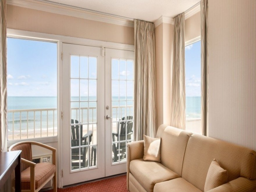 Howard Johnson Plaza by Wyndham Ocean City Oceanfront