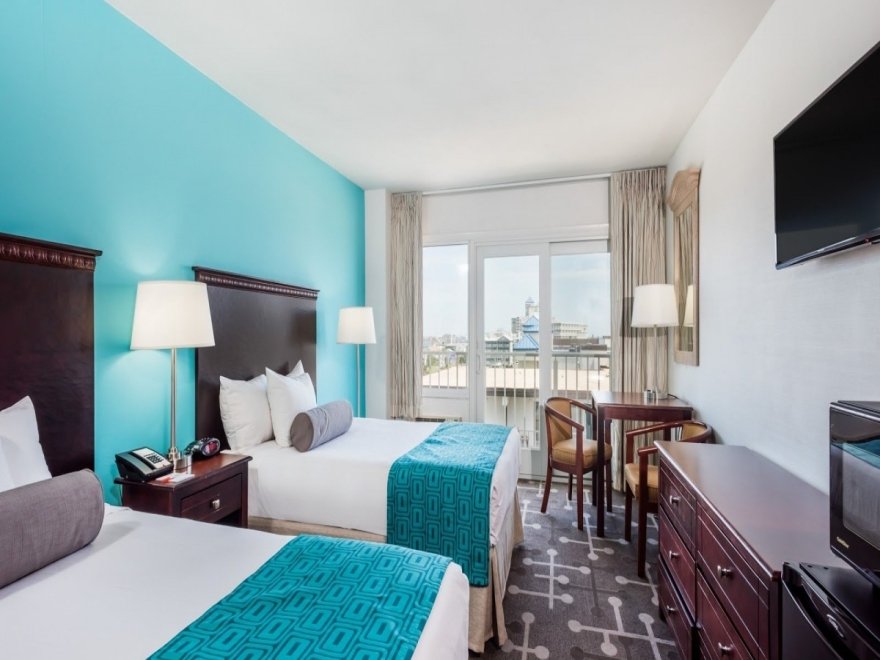 Howard Johnson Plaza by Wyndham Ocean City Oceanfront
