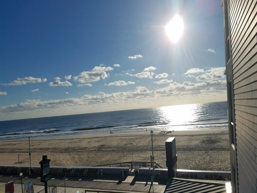 Howard Johnson Plaza by Wyndham Ocean City Oceanfront