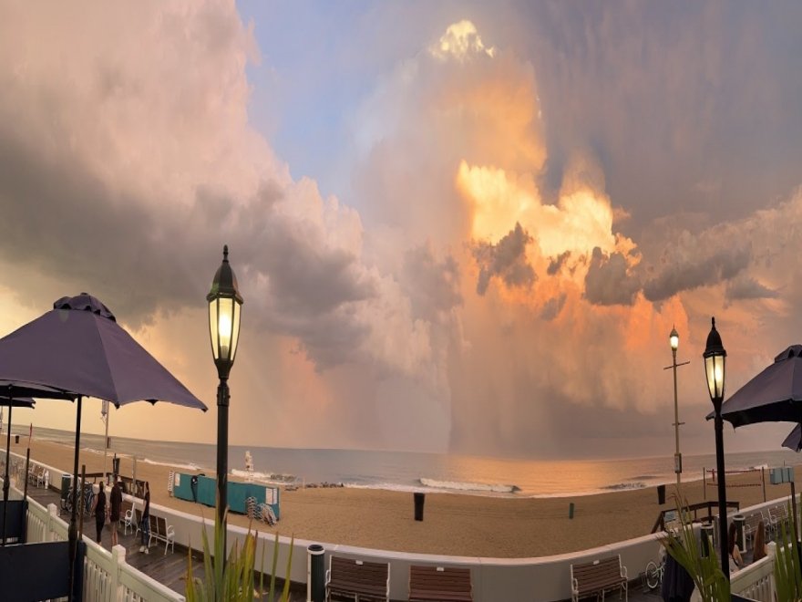Howard Johnson Plaza by Wyndham Ocean City Oceanfront