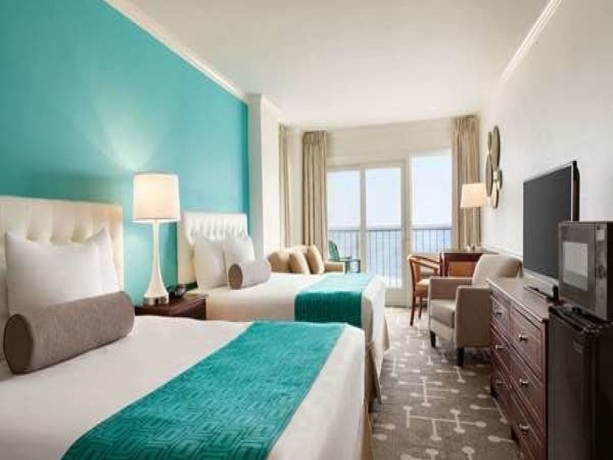 Howard Johnson Plaza by Wyndham Ocean City Oceanfront