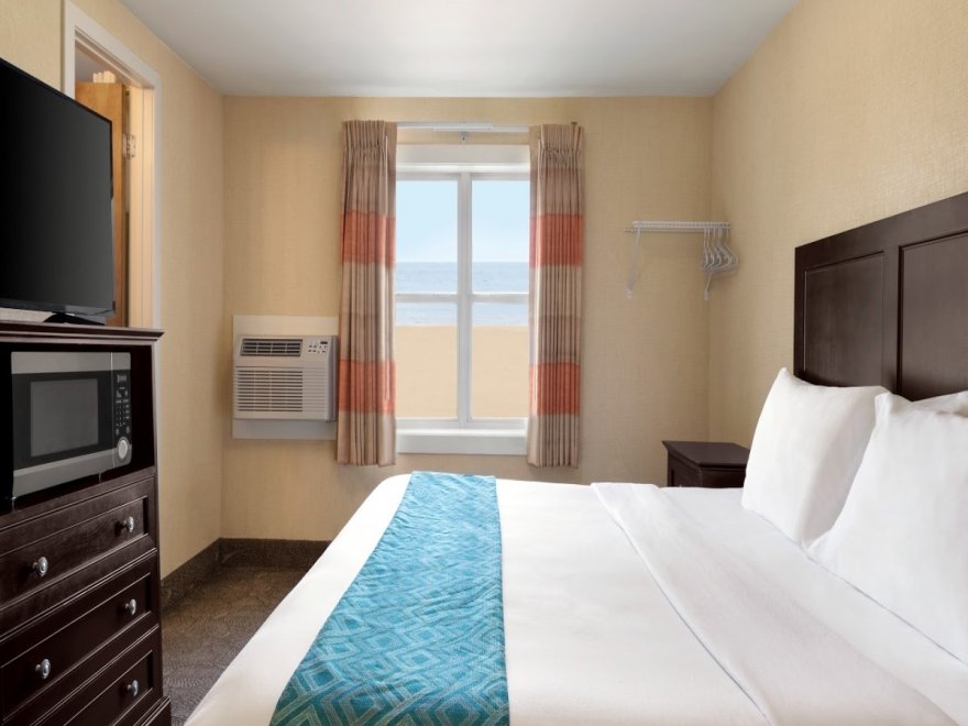 Plim Plaza Hotel