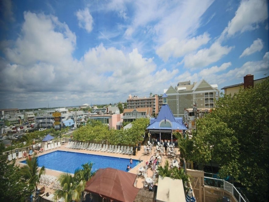Plim Plaza Hotel